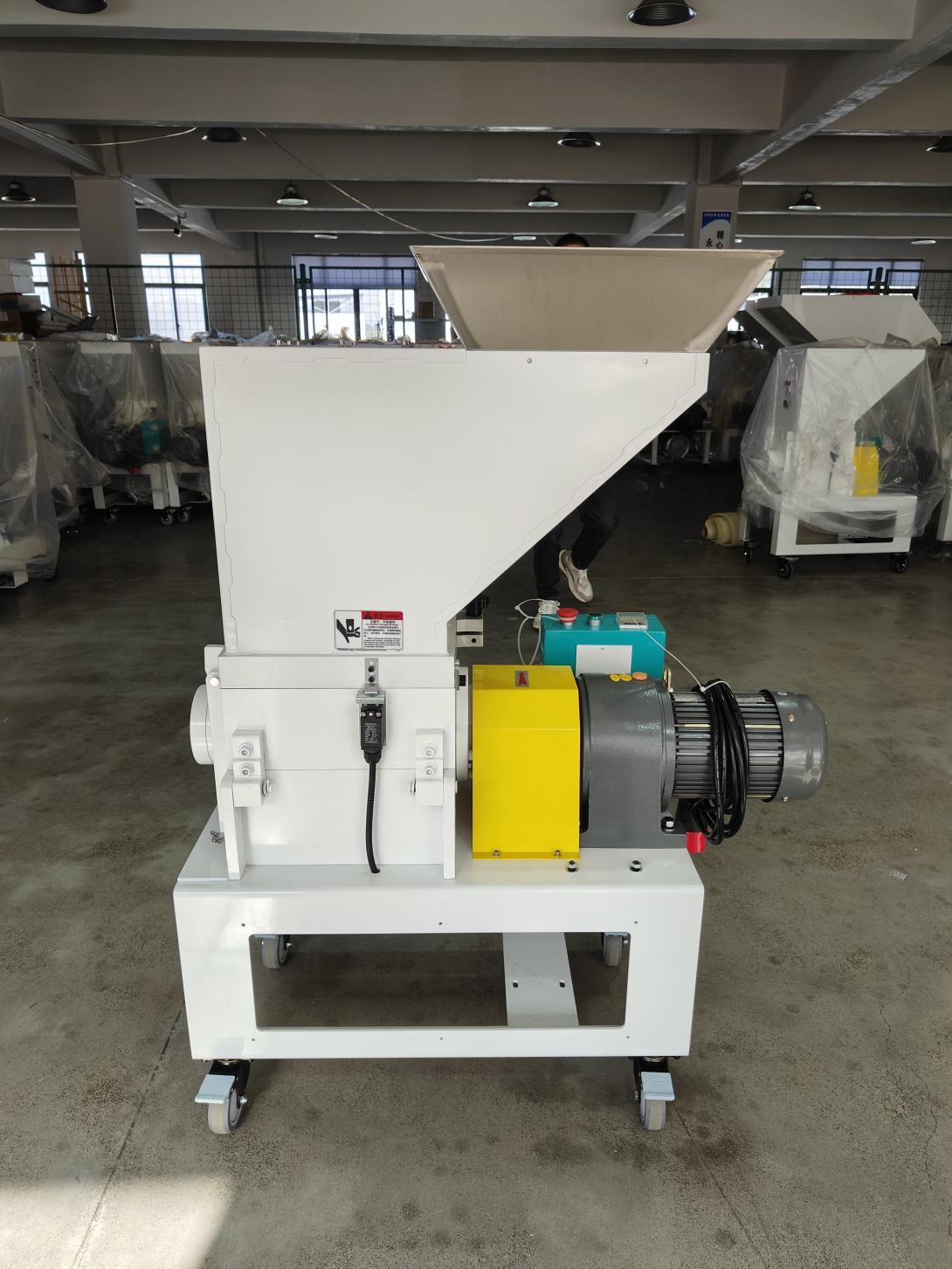 Slow Speed Crusher PN1-CH 2HP